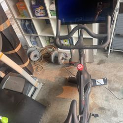 Peloton Bike