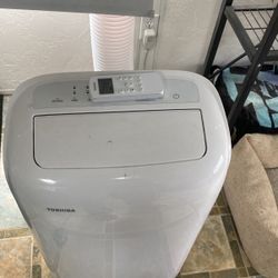 Toshiba Portable AC