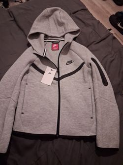 Gray nike tech hoodie