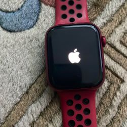 Apple Watch Series 7