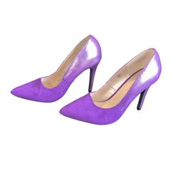 Size 8 Stunning Purple Heels