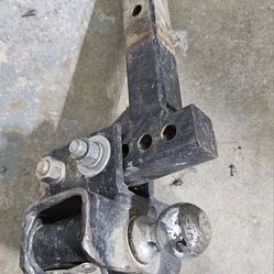 Adjustable 2-in Drop Hitch 