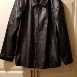 Leather Coat Ladies 2XL Like New!!!