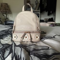 Michael Kors Mini Backpack 
