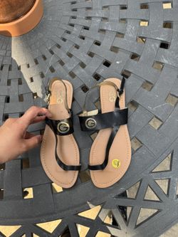 GBG Sandals 