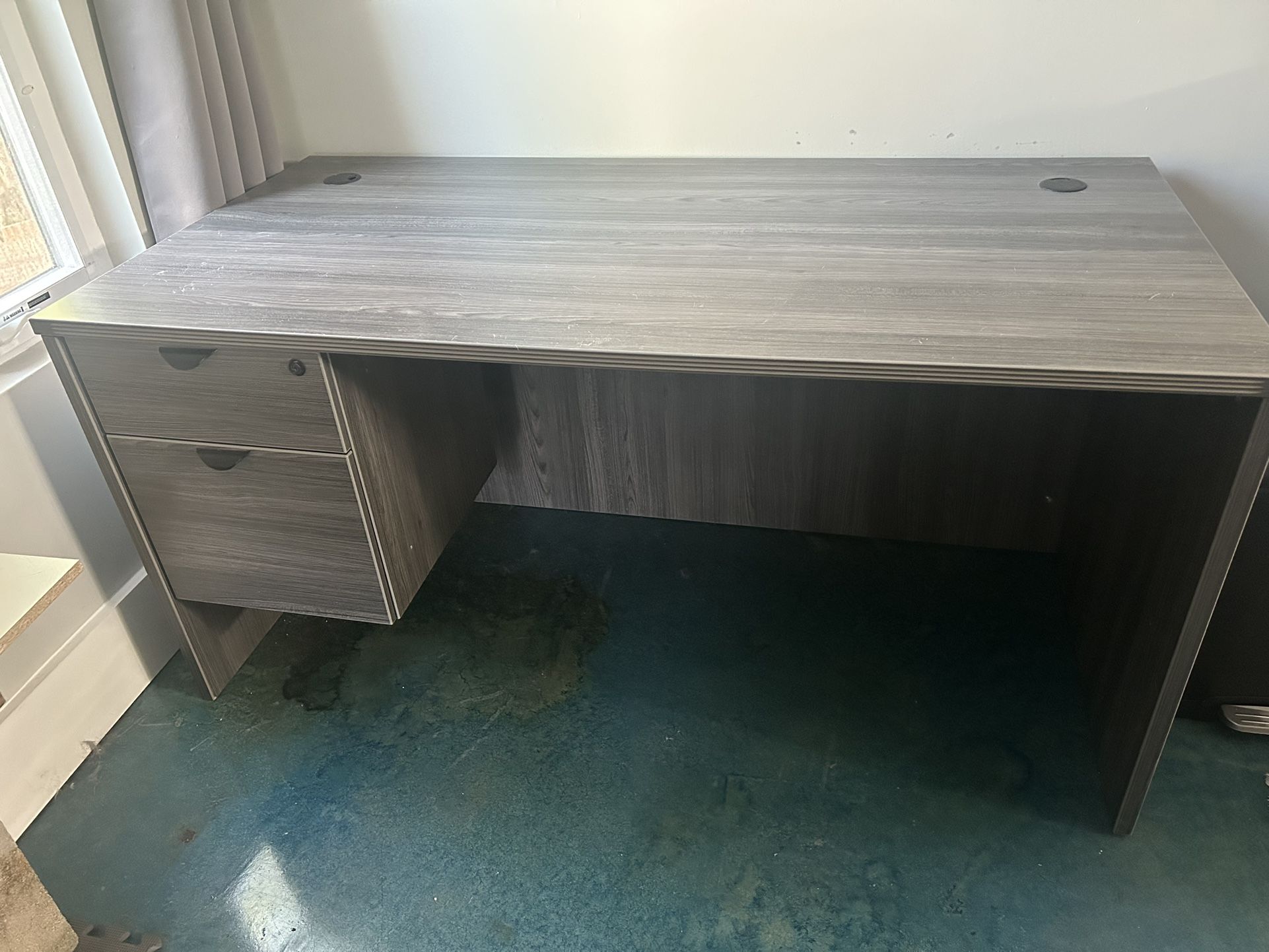Sturdy Gray 5 foot (60in by 30in) desk