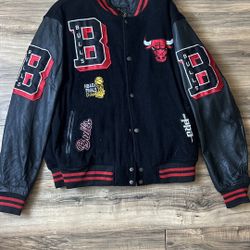  Pro Standard Chicago Bulls NBA Mash-Up Varsity Jacket