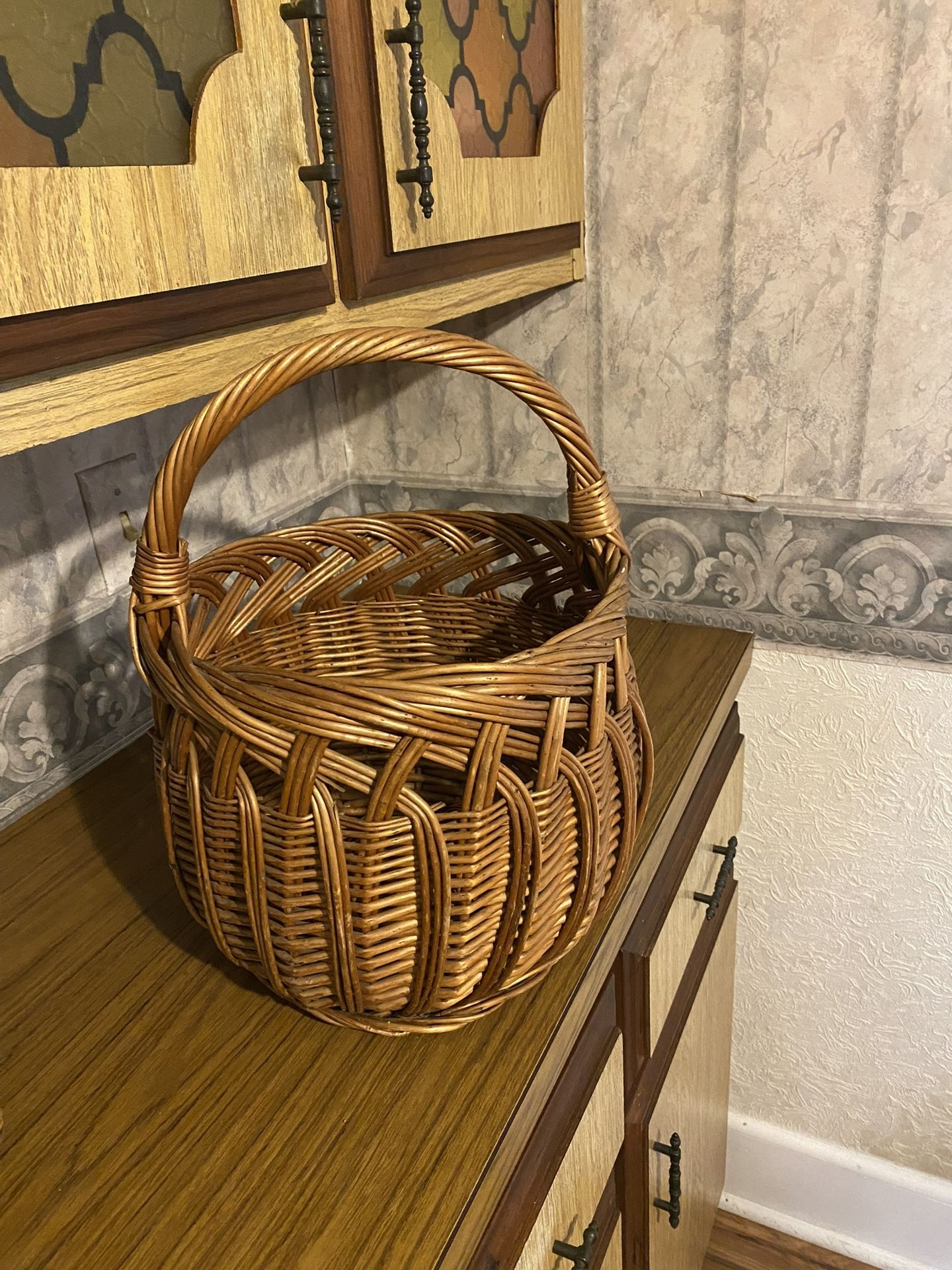 Vintage 1970’s Rattan Gathering Or Market Basket