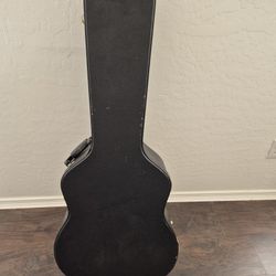 CF Martin Acoustic Guitar Case (Trades Okay)