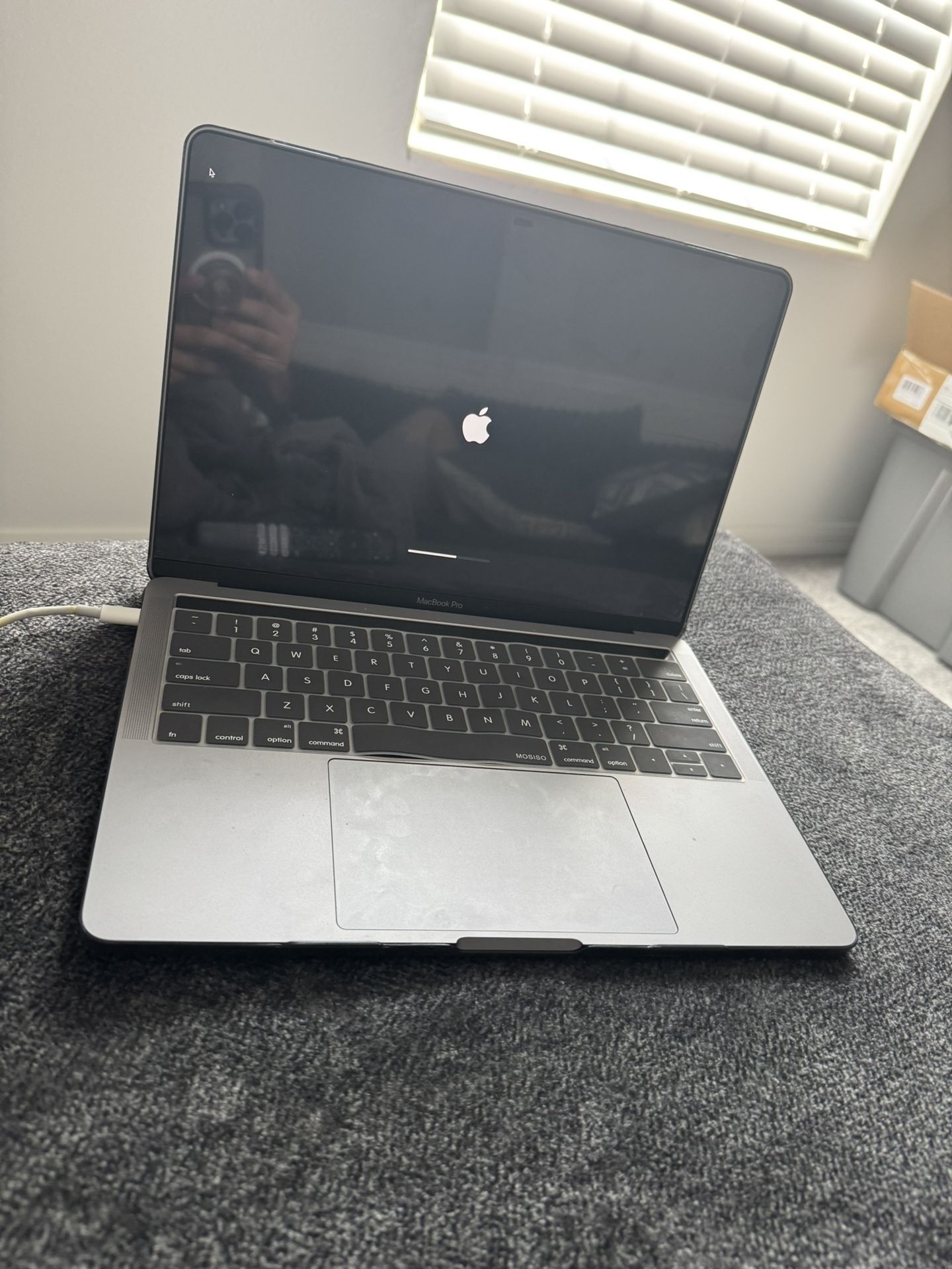 13 In. Apple MacBook Pro