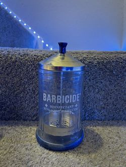 King Research Barbicide Disinfecting Jar – 21oz (Midsize)