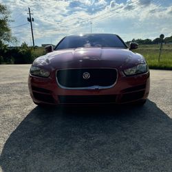 2017 Jaguar XE