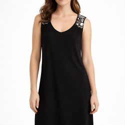 Women’s Black Sleeveless Express Shift Dress  - size XS