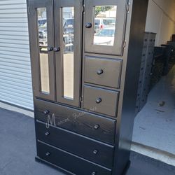 Black Wardrobe Closet 40” Inch!