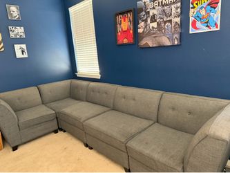 Sectional couch