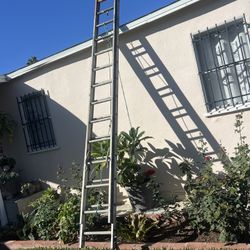 Escalera De 28 Pies De Aluminio Muy Barata