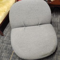 GUBI Pacha Lounge Chair