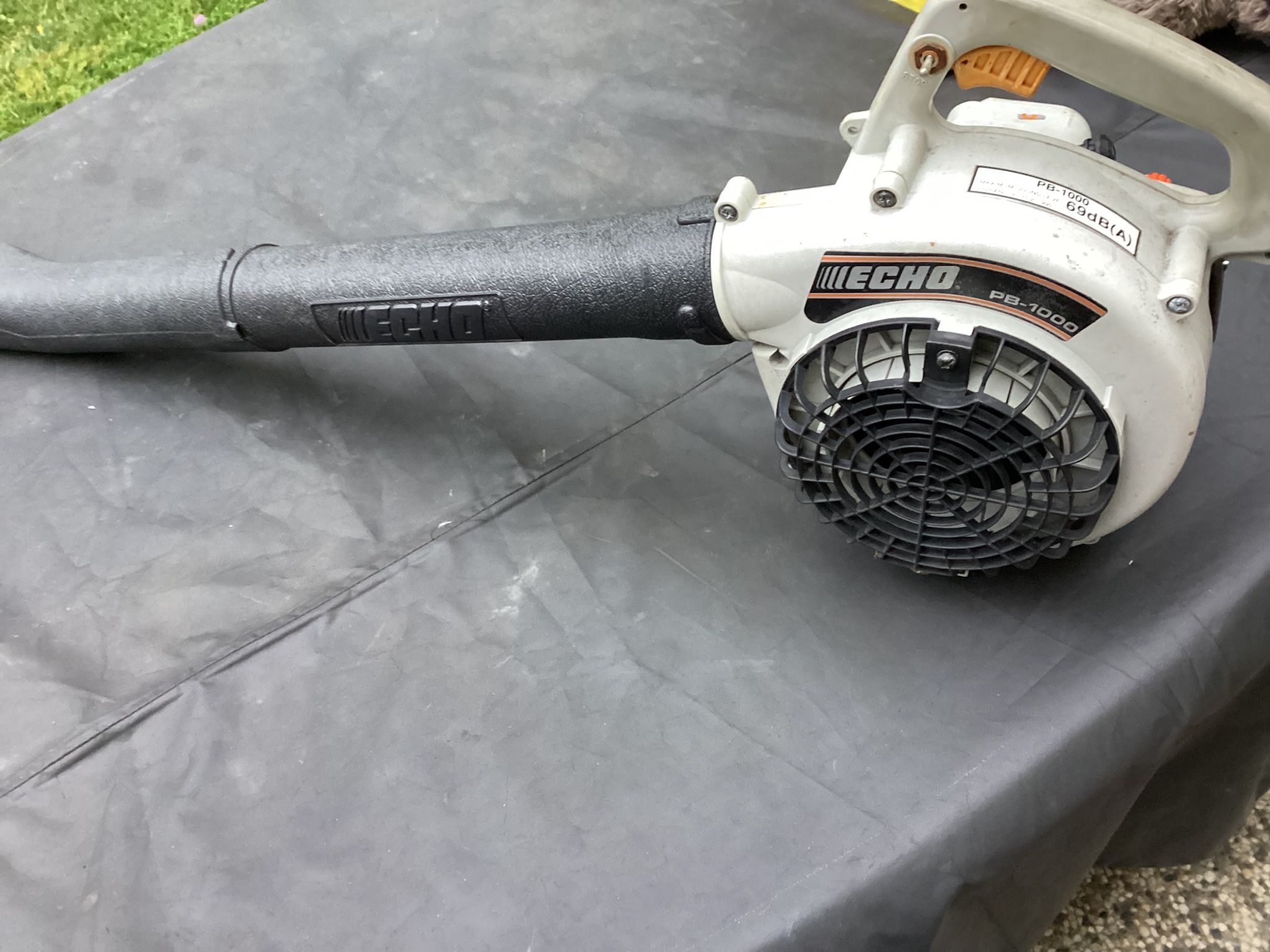 Echo PB-1000 Leaf Blower. Runs Good Price Is Firm. Cash only.