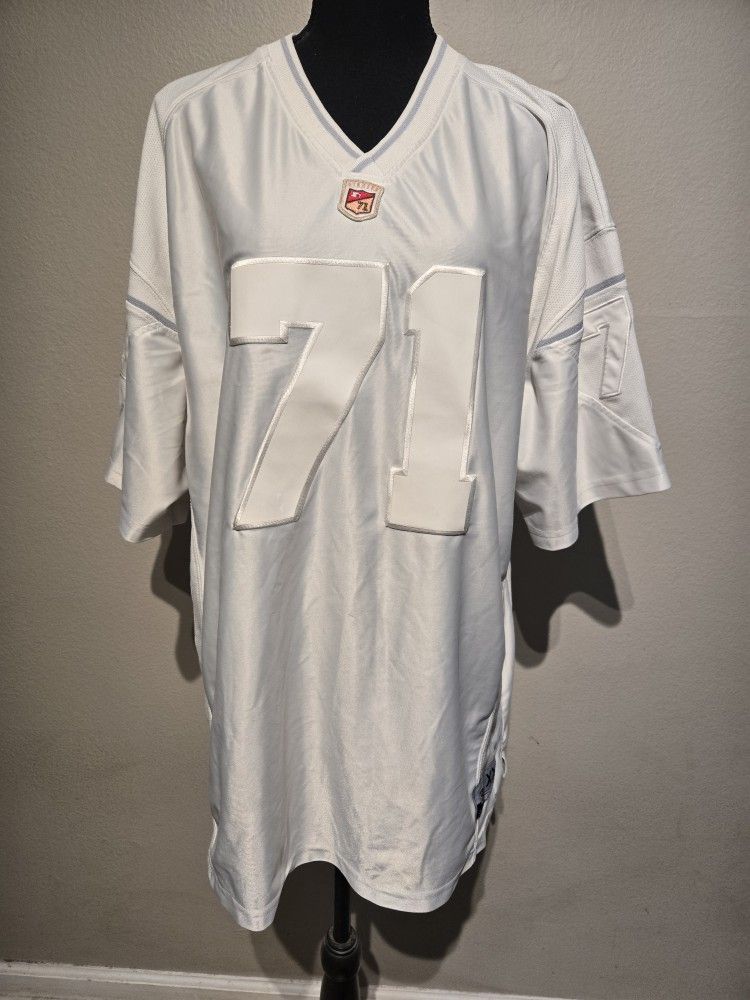 VINTAGE STARTER ALL WHITE JERSEY SIZE XL B33