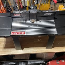 Craftsman Small Deluxe Router Table