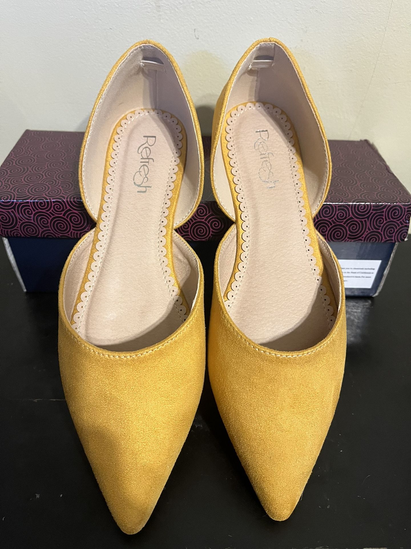 Women’s Yellow Flat Shoes