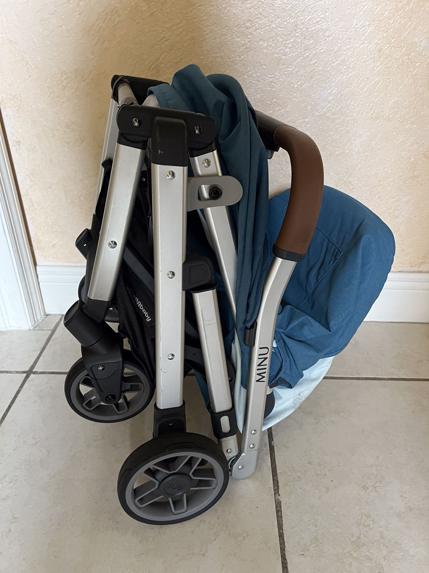 Uppababy Minu Stroller
