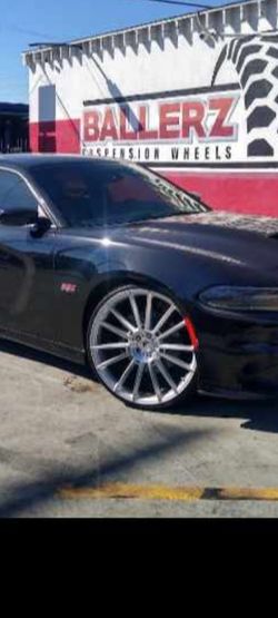 24 Inch Rims Forgiato/ Floater Cap