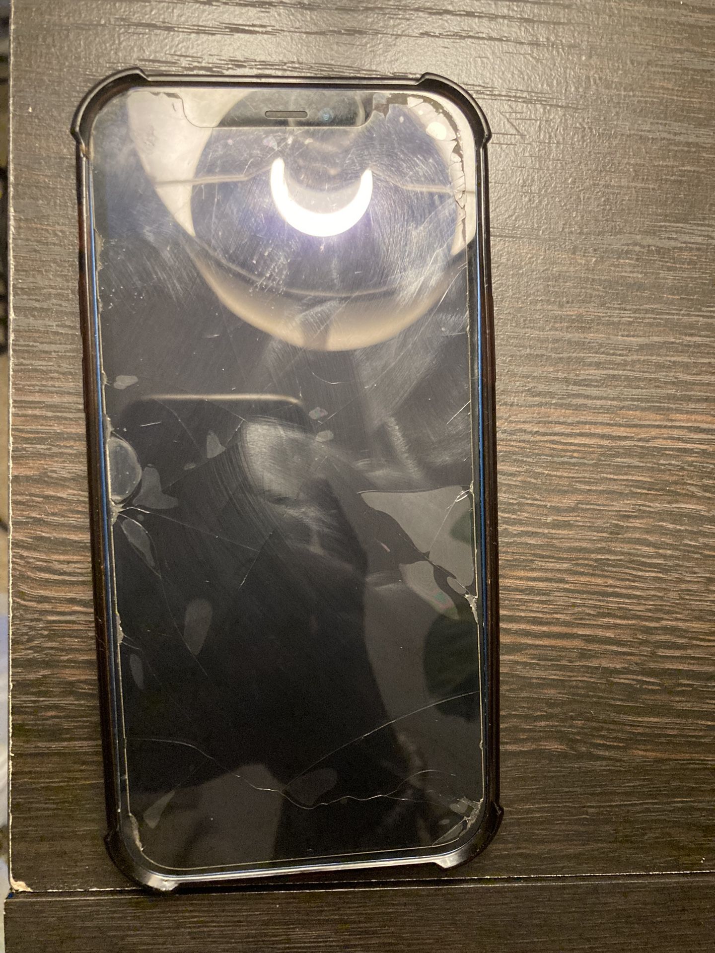 iphone 12 (locked)