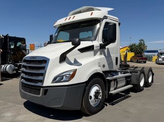 2020 Freightliner Cascadia 116