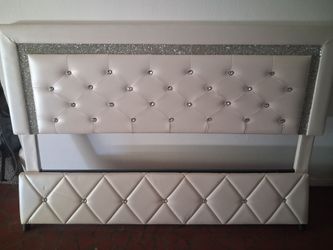 White rhinestone full headboard n footboard