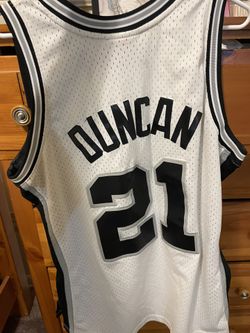 Men’s Spurs Sports Jersey