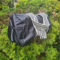 DSW LARGE BLACK/WHITE Bag BEACH DUFFLE Travel Gym Tote