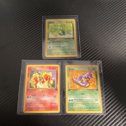 Oddish Ponyta Ekans First Edition Pokémon Cards, Perfect Condition