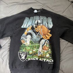 Vintage raiders long sleeve
