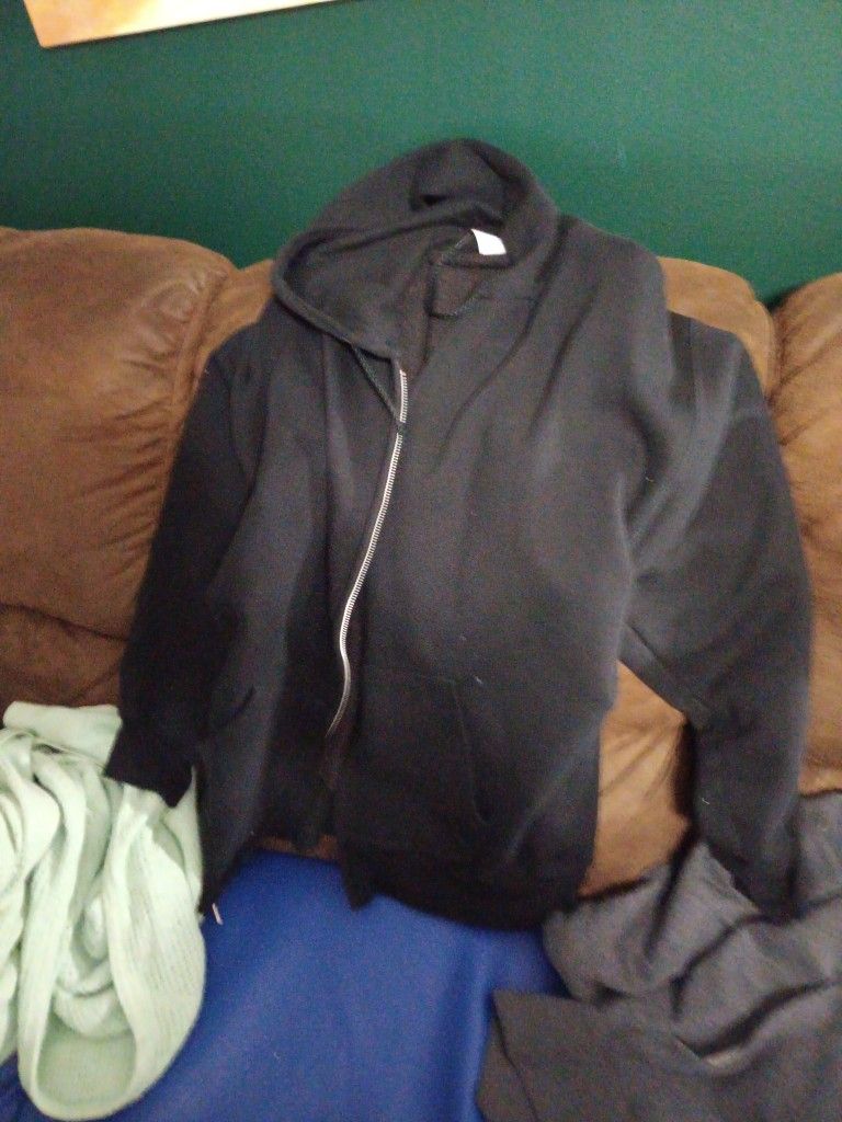 Hanes Sip UP Hoodie. Thick