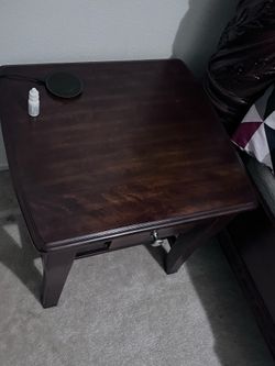 Set of 3 living room tables