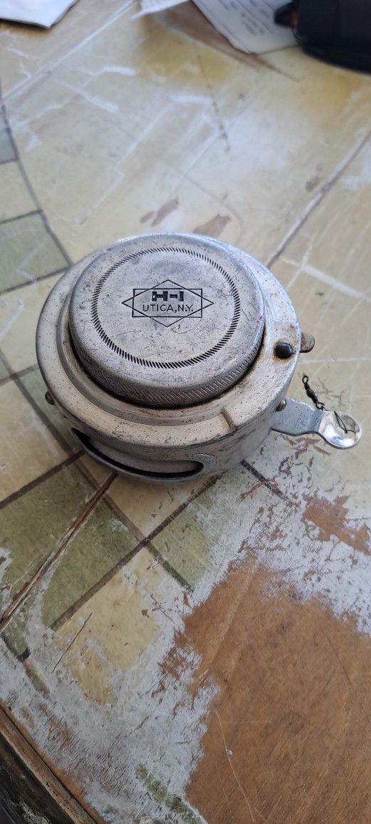 Vintage H-I Automatic Fly Fishing Reel Utica New York