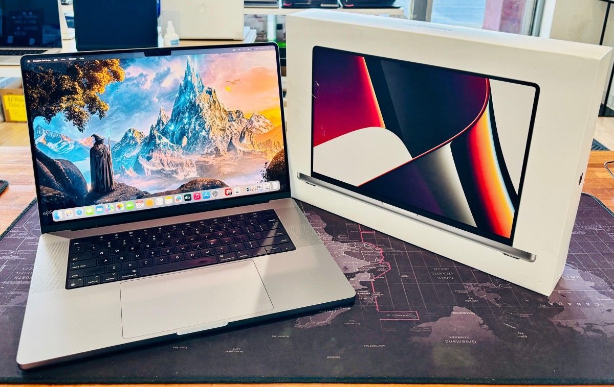 Apple MacBook Pro 16” M1 MAX 32GB RAM 2TB IN BOX Fully Functional