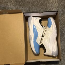 Air Jordan CMFT LOW “size 8”