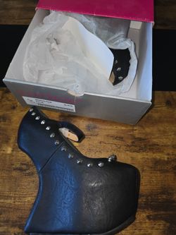 Spike Jeffrey Campbell Style Heels