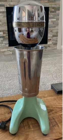Vintage Hamilton Beach thirty milkshake machine
