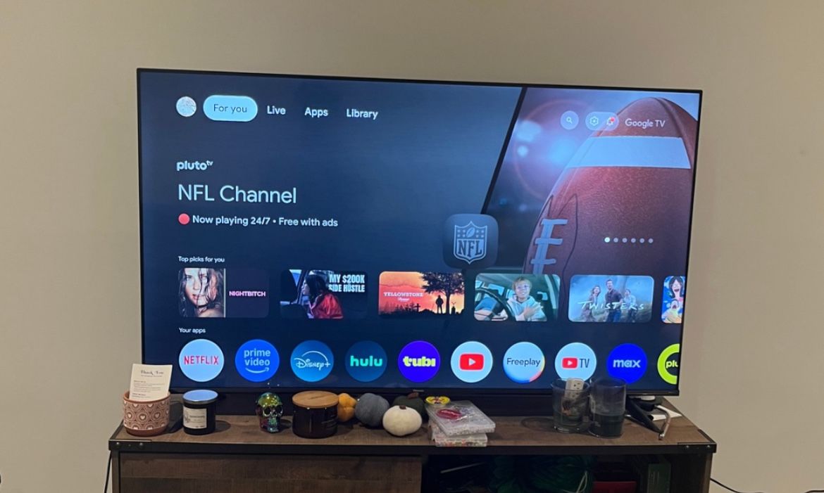 65’ Hisense TV