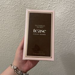 Discontinued VS Holiday Perfume (2 available)