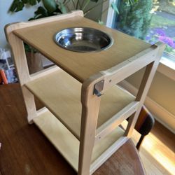 Montessori-Inspired Learning Tower with Bowl Insert