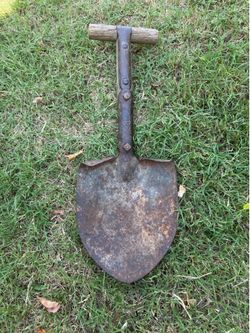 entrenching tool US Cavalry shovel
