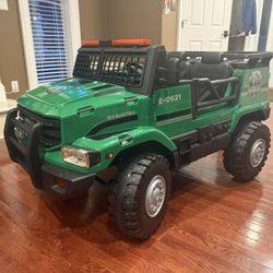 Huffy 12V Forest Ranger Toy Truck