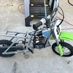 Razor Electric Motorbike Yes It’s Complete 