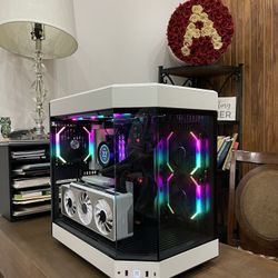White gaming pc RTX 3080 Rrzen 7 5800x 1TB SSD