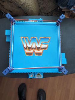 WWF WrestleMania Toy Wrestling Ring