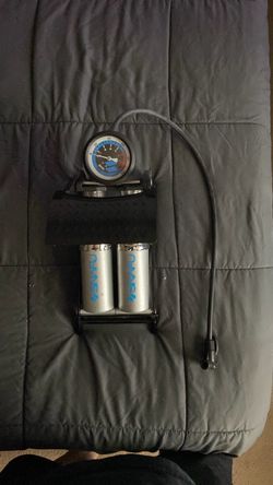SNAFU Dual Cylinder Foot Pump with Gauge